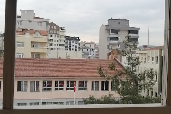 Yunus Ergüz İlkokulu - Resim 3