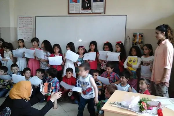 Yunus Ergüz İlkokulu - Resim 4