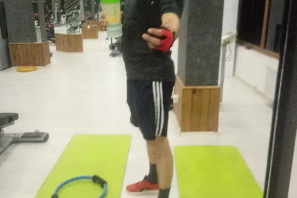 GrossFit Sağlıklı Yaşam ve Spor Merkezi - Resim 4