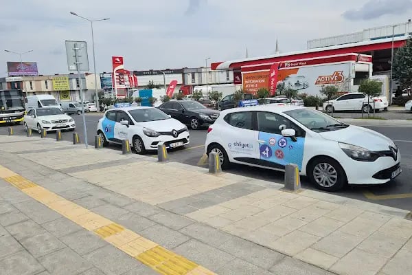 Esenler Ehliyet Al Sürücü Kursu - Resim 18