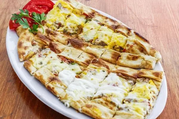 ÖZ ÇAYIROVA RESTAURANT CAFE - Resim 13