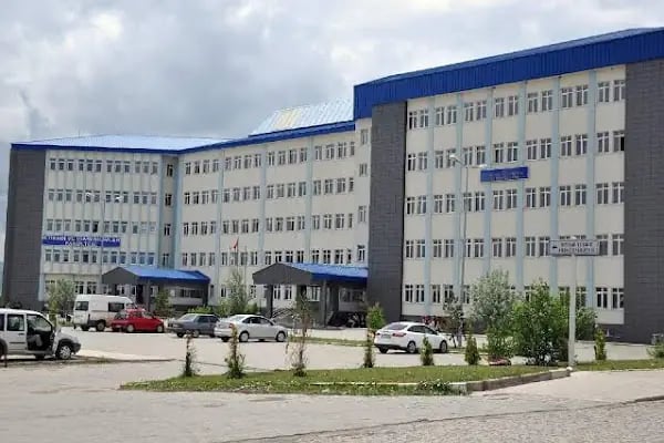 Kafkas Üniversitesi İlahiyat Fakültesi - Resim 1