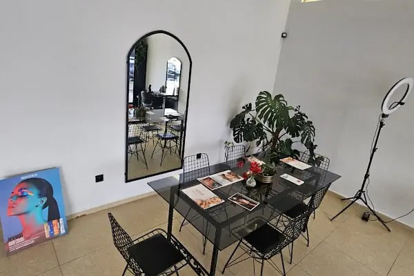 Aura Beauty Club - Resim 3