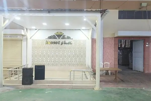 Kanaat Plaza - Resim 12