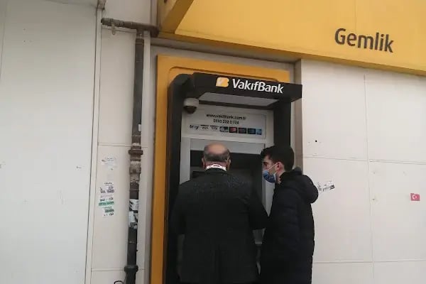 VakıfBank Gemlik Şubesi - Resim 4