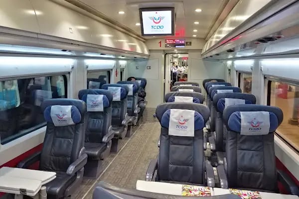 Halkalı Hızlı Tren İstasyonu - Resim 4