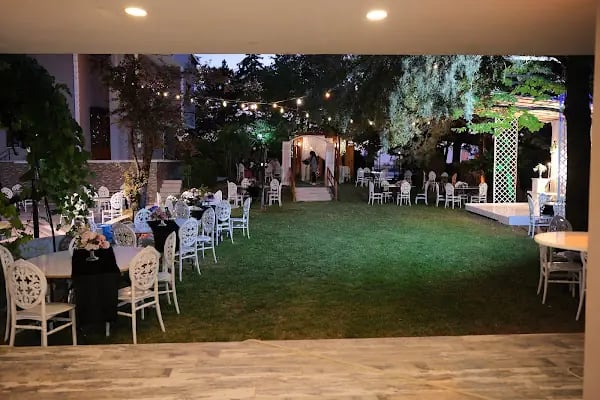 Villa Garden Davet Evi ve Fotoğraf Platosu - Resim 3