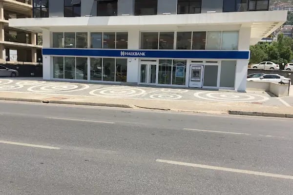 Halkbank Alanya Ticari Şubesi - Resim 1
