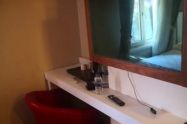 MOSTAR HOTEL - Resim 12