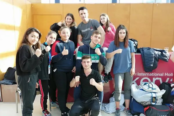 Yılmazer Fight Akademi Kick Boks Muay Thai - Resim 18