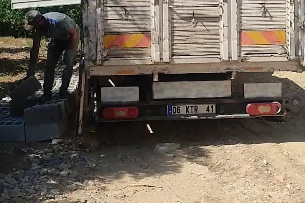 REŞİT BRİKET - Resim 20