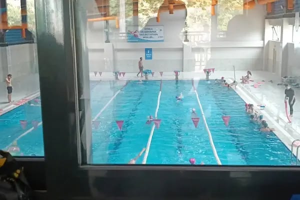 Yeni Karaman Yarı Olimpik Yüzme Havuzu - Resim 16