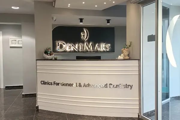 Özel Balıkesir Dentmaks Ağız ve Diş Sağlığı Polikliniği - Hastanesi / invisalign - implant - lamine - Resim 10