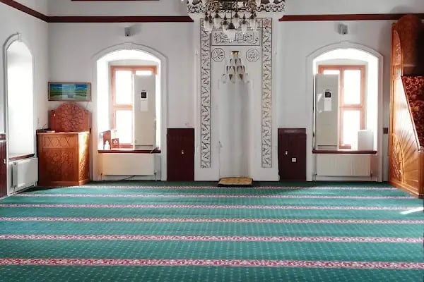 Anahatun Cami - Resim 16