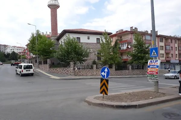 Anahatun Cami - Resim 15
