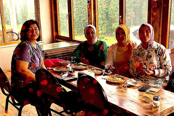 Fi Cafe&amp;Restaurant - Resim 2