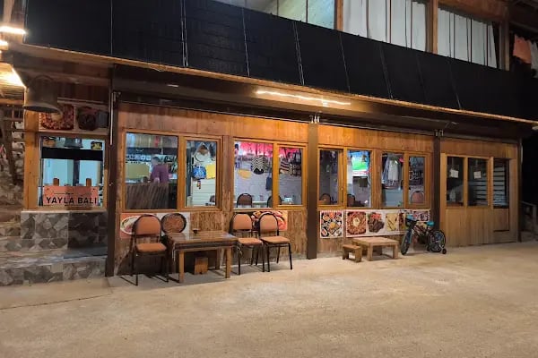 Fi Cafe&amp;Restaurant - Resim 6