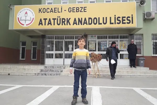 Şehit Öğretmen Necmeddin Kuyucu Anadolu Lisesi - Resim 2