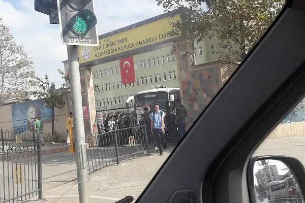 Şehit Öğretmen Necmeddin Kuyucu Anadolu Lisesi - Resim 10