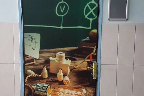 Şehit Öğretmen Necmeddin Kuyucu Anadolu Lisesi - Resim 9