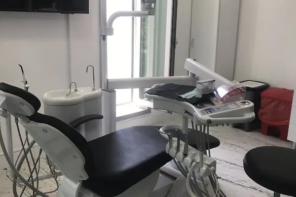 Mandarindent - Dental Clinic in Bodrum, Turkey- Dental Treatments -Dental Implant- Cosmetic Dentistry - Resim 13
