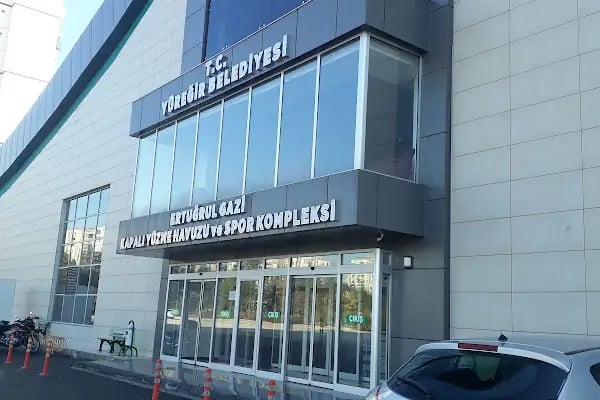 Ertuğrul Gazi Kapalı Yüzme Havuzu ve Spor Kompleksi - Resim 14