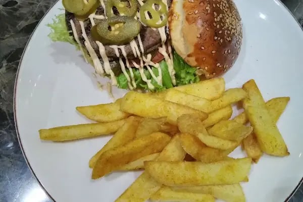 Cafe Aplus Restaurant Özel Acıbadem Hastanesi Bursa - Resim 9