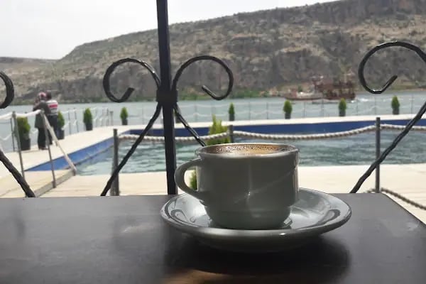 Yalı Marina Beyaz Saray Restorant - Resim 15