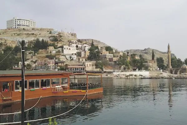 Yalı Marina Beyaz Saray Restorant - Resim 18