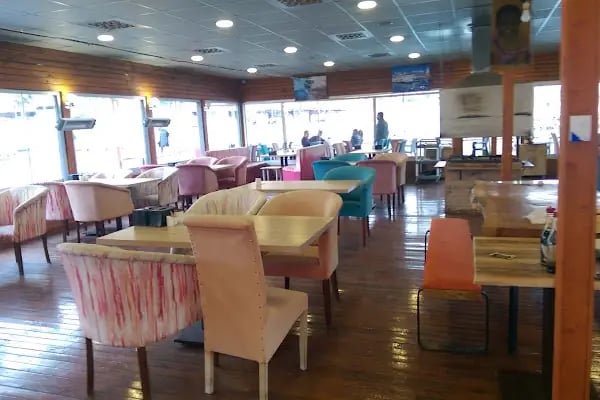 Yalı Marina Beyaz Saray Restorant - Resim 13