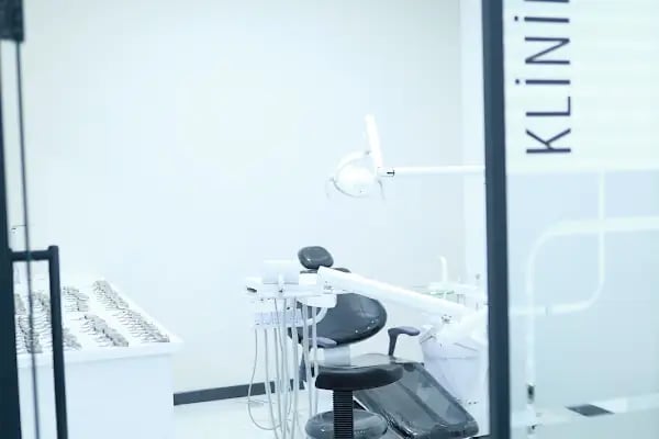 Vizyondent Ağız ve Diş Sağlığı Polikliniği - Resim 13