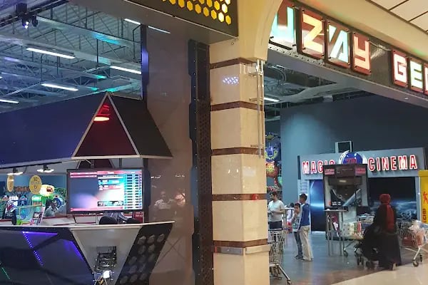 Uzay Gemisi Eğlence Merkezi - Resim 18