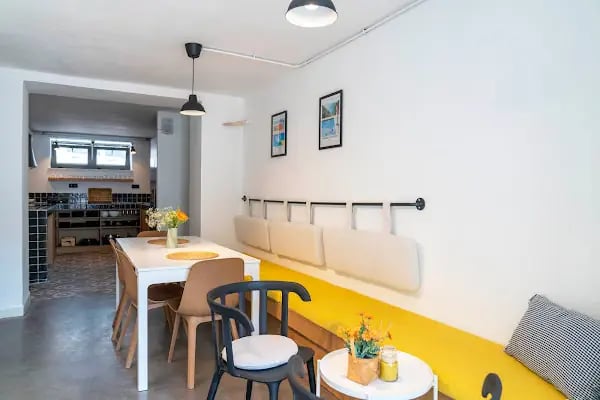 Be Bold Hostel - Resim 7