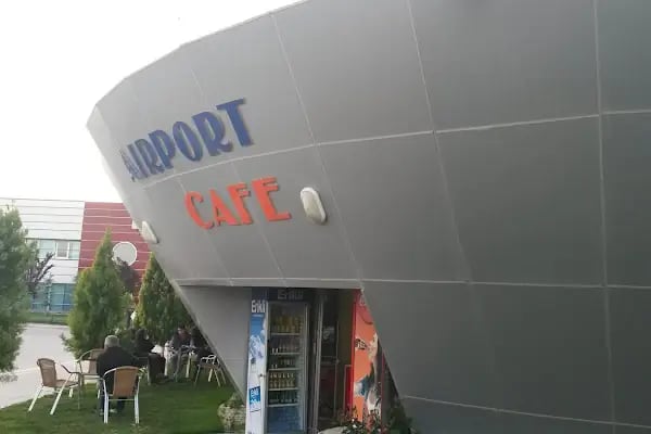 AIRPORT CAFE - Resim 6