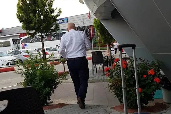 AIRPORT CAFE - Resim 5