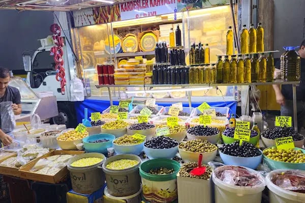 Friday Bazar - Resim 15