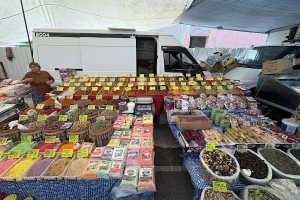 Friday Bazar - Resim 9