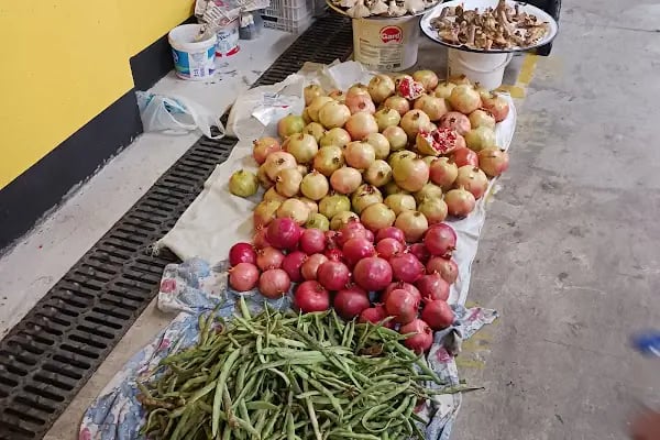 Friday Bazar - Resim 20