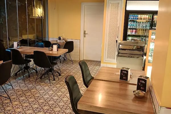 Helin Pastaneleri Pasta Börek Ekmek - Resim 5