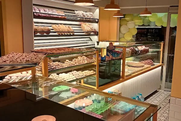 Helin Pastaneleri Pasta Börek Ekmek - Resim 9