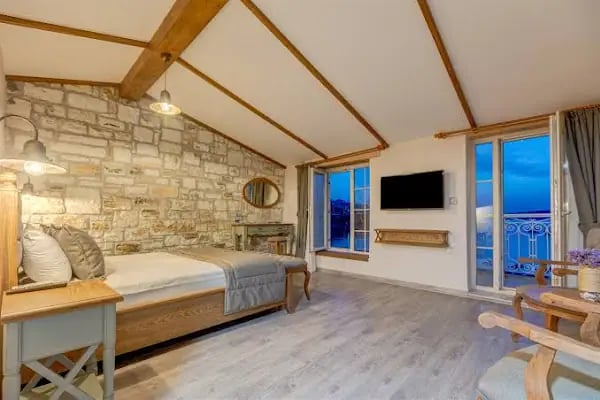 Navalia Otel - Resim 5