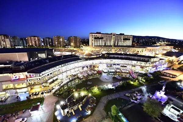 Viaport Asya Alışveriş Merkezi - Resim 1