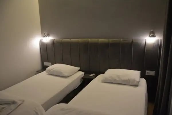 İnegöl Ferah Otel - Resim 4