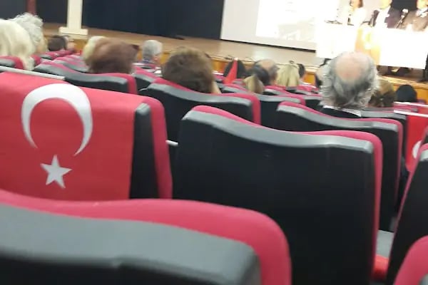 Gençlik Tiyatrosu - Resim 18