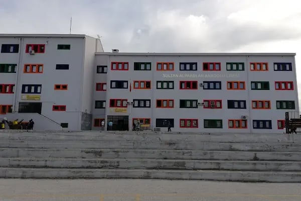 Sultan Alparslan Anadolu Lisesi - Resim 11