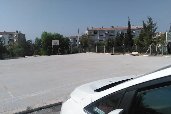 Sultan Alparslan Anadolu Lisesi - Resim 2