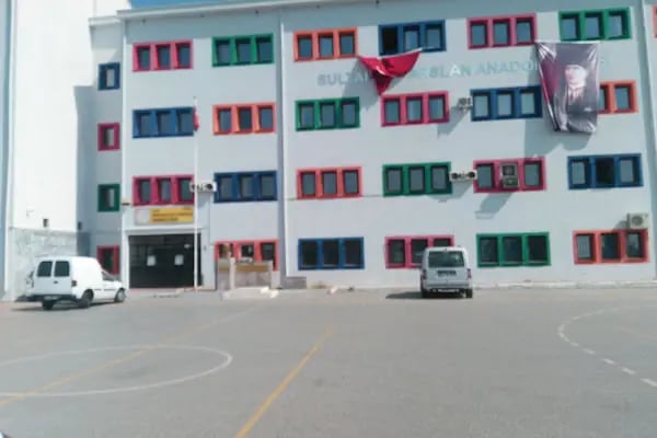 Sultan Alparslan Anadolu Lisesi - Resim 15