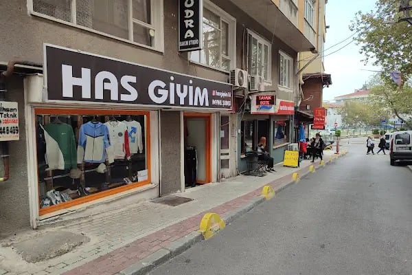 Has giyim heykel şubesi - Resim 1