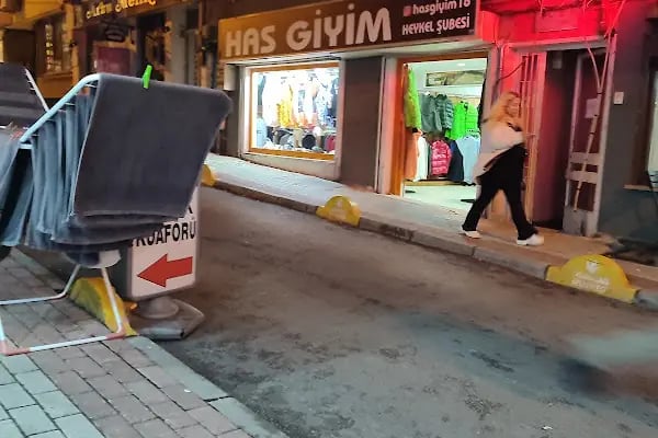 Has giyim heykel şubesi - Resim 3
