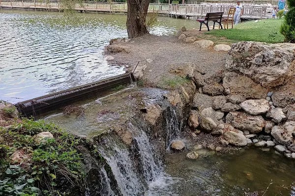 Uçarı Gölü - Resim 17